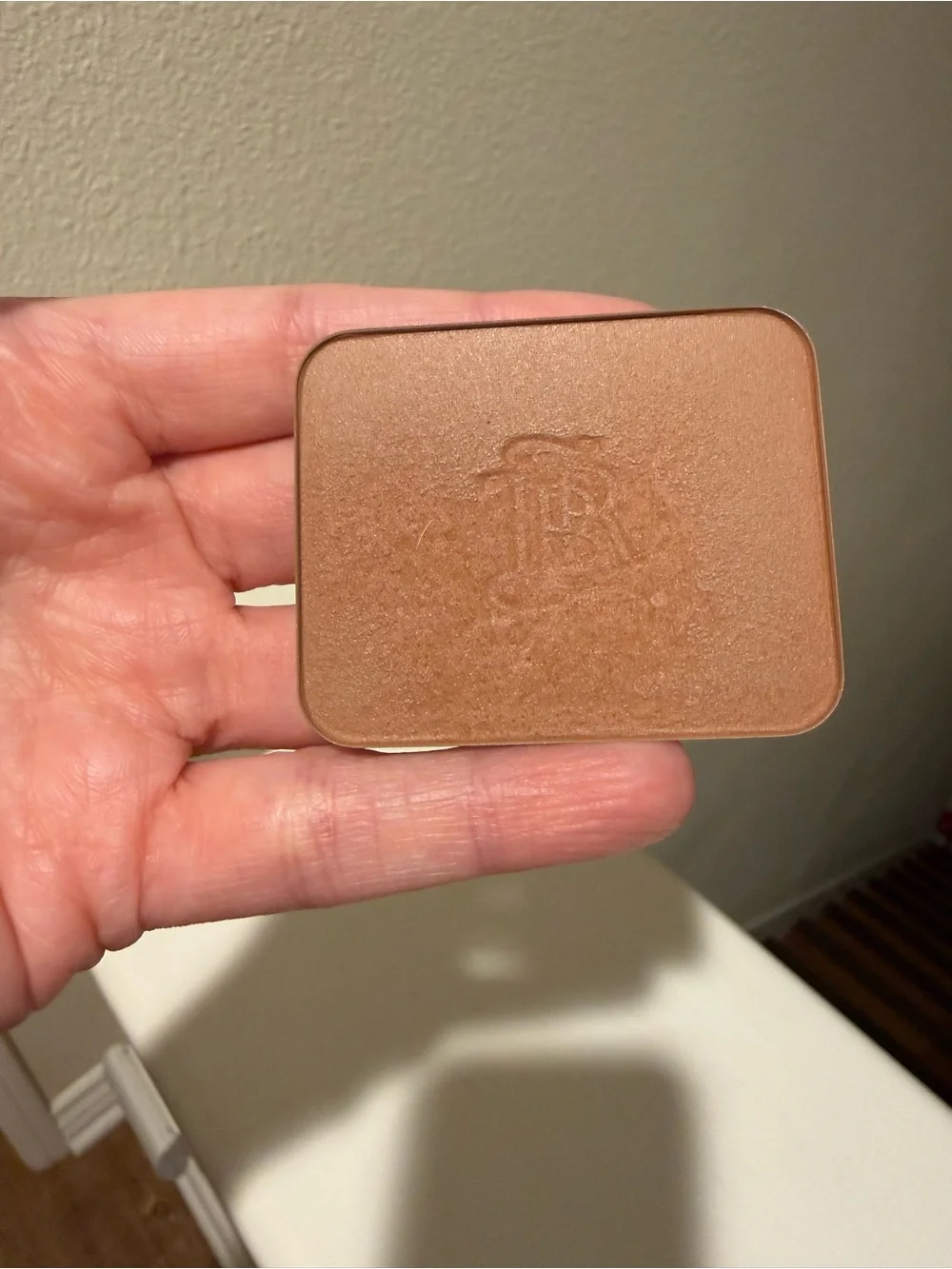 La Bouche Rouge Matte Bronzer - La Terre Intense